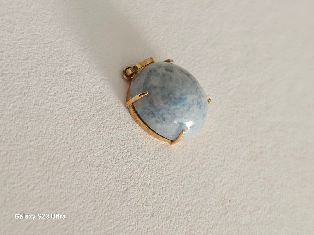 糸魚川青翡翠　１８金ペンダント１２mmx１０mm