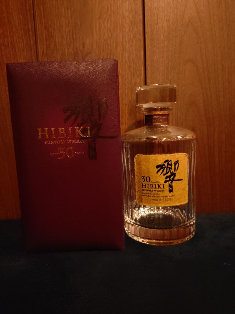 響 30年 空瓶箱付き ウイスキー