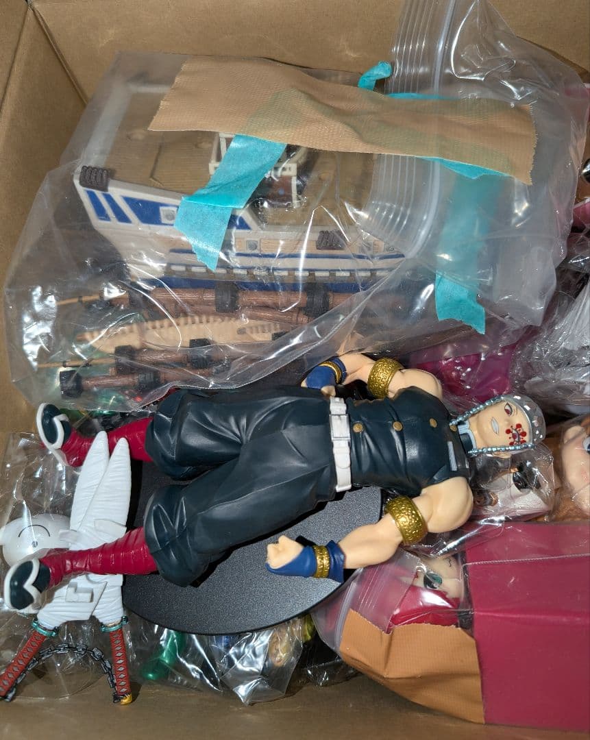 ジャンク フィギュア まとめ売り 約51体前後 プライズ ソフビ