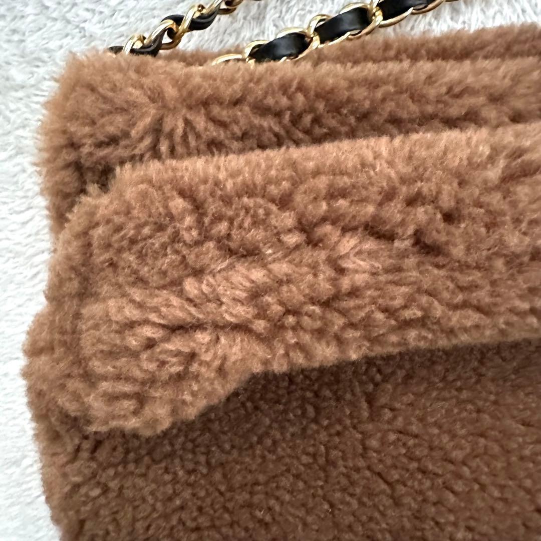 未使用品　ヴィオラドーロ ELMO エコムートン チェーンショルダートートバッグ