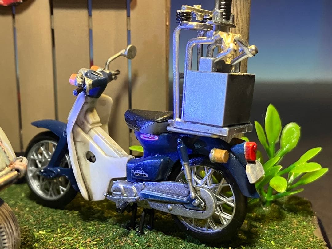 1/32 自作ジオラマ完成品 ミゼット&カブ 昭和レトロな風景 LED照明