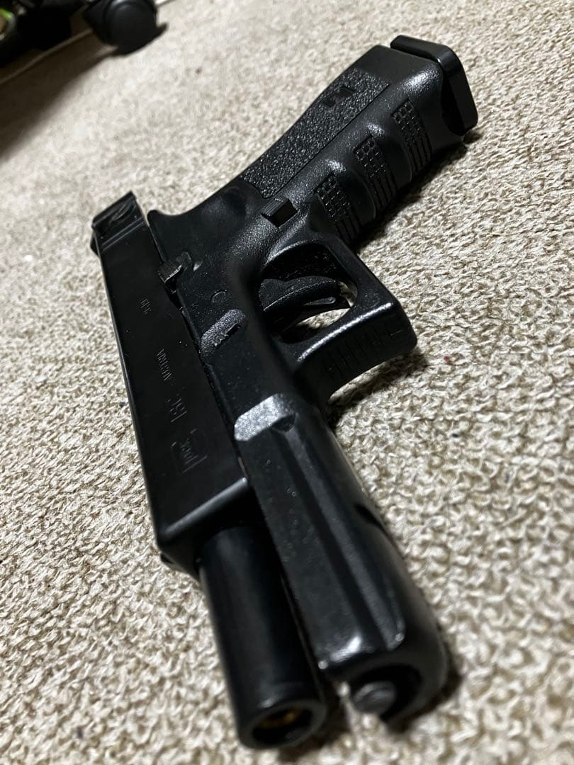 東京マルイ　グロック18C ガスガン&ホルスターセット