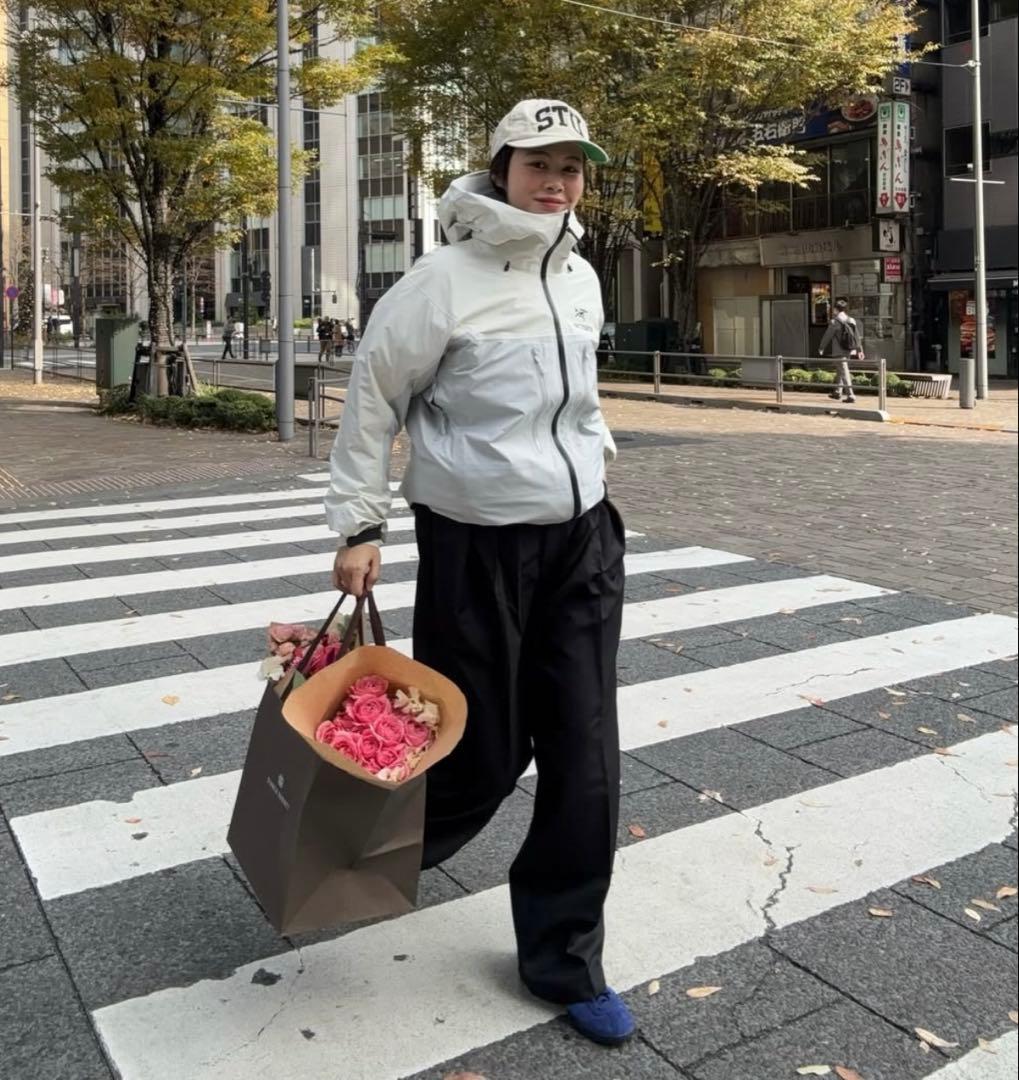 田中シェンさん着用 STUSSY アーチロゴ キャップ 田中シェンさん着用