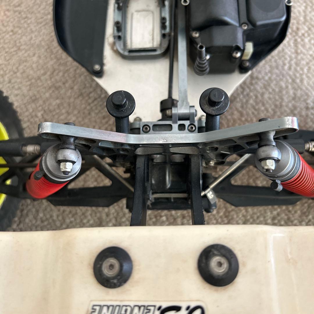 Mugen Seiki MBX5Tエンジンカー