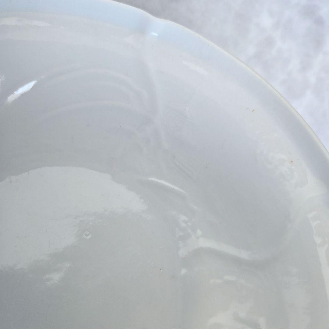 古伊万里 白磁 陽刻 深皿 江戸時代 シノワズリ 金直し 金継ぎ