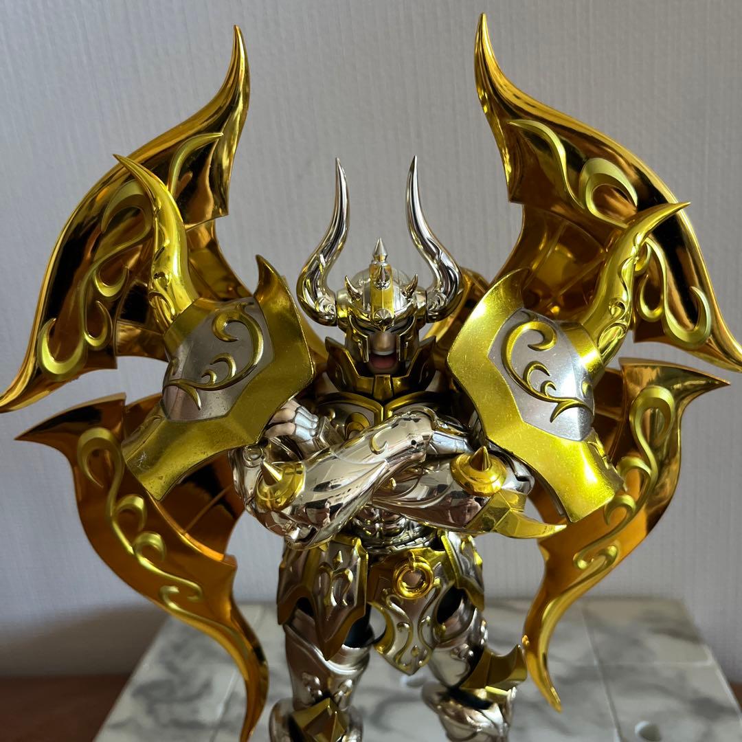 聖闘士聖衣神話EX タウラスアルデバラン(神聖衣) 『聖闘士星矢 黄金魂』