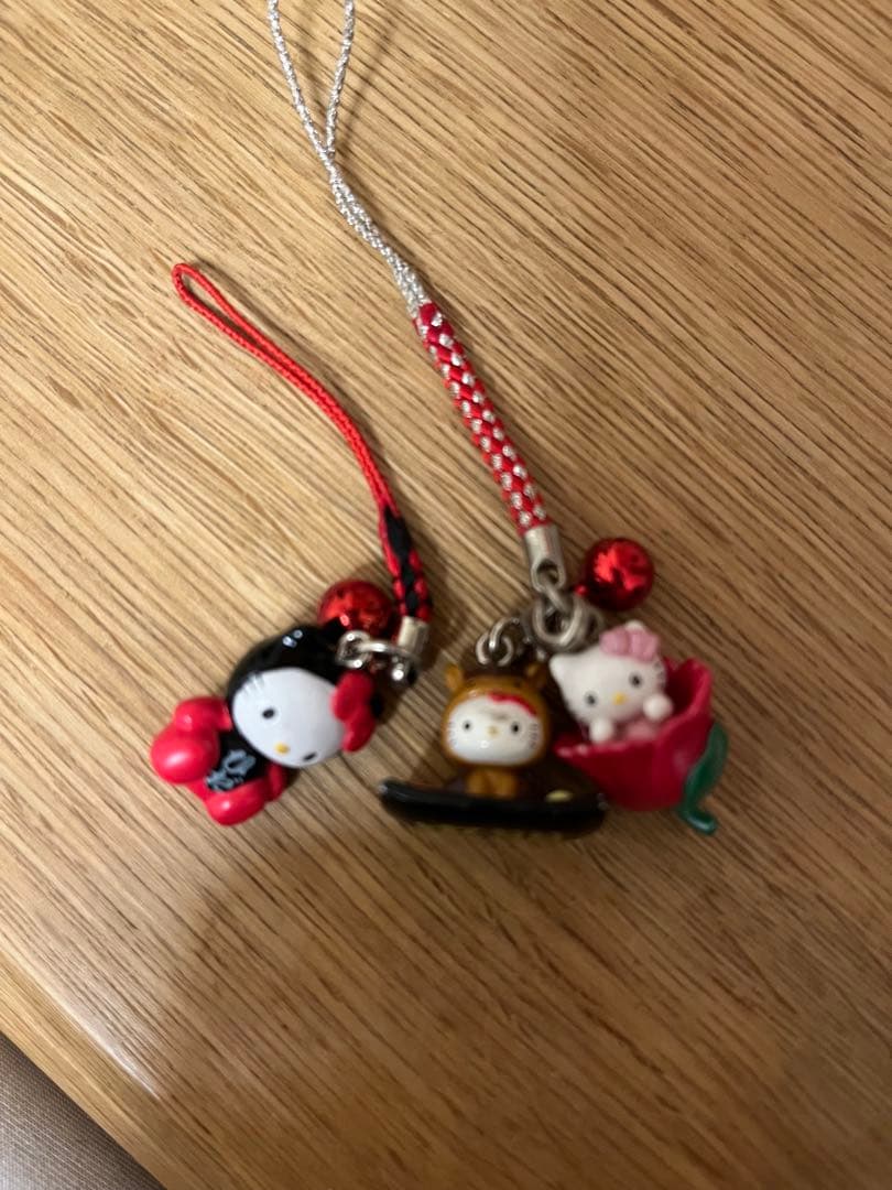 ご当地キティ ストラップ 16個セット