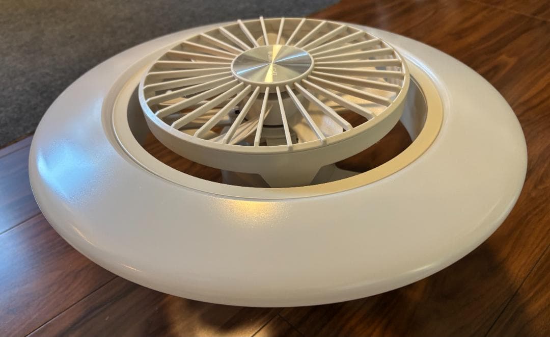 シーリングファンライト（リモコン付き）