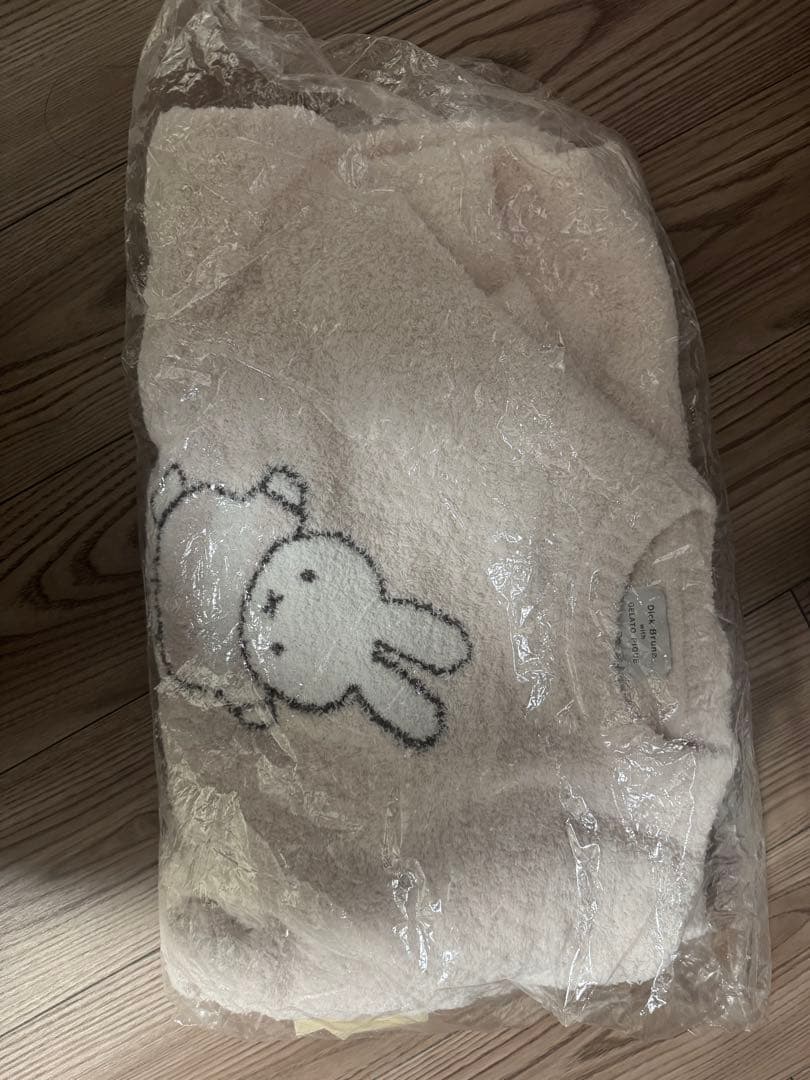 タグ付き　gelato pique ミッフィー ベビモコジャガードワンピース