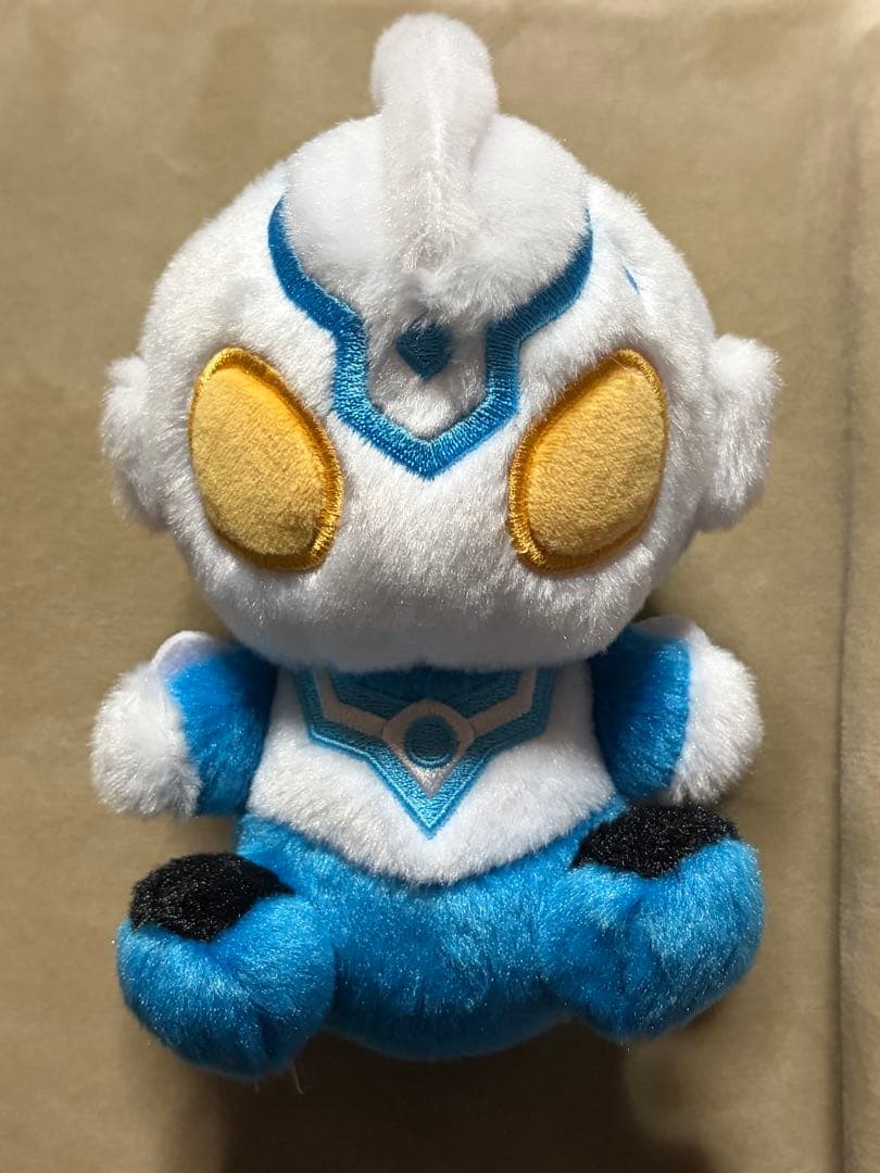ウルトラマンフーマ ふわふわお座りぬいぐるみ - メルカリ