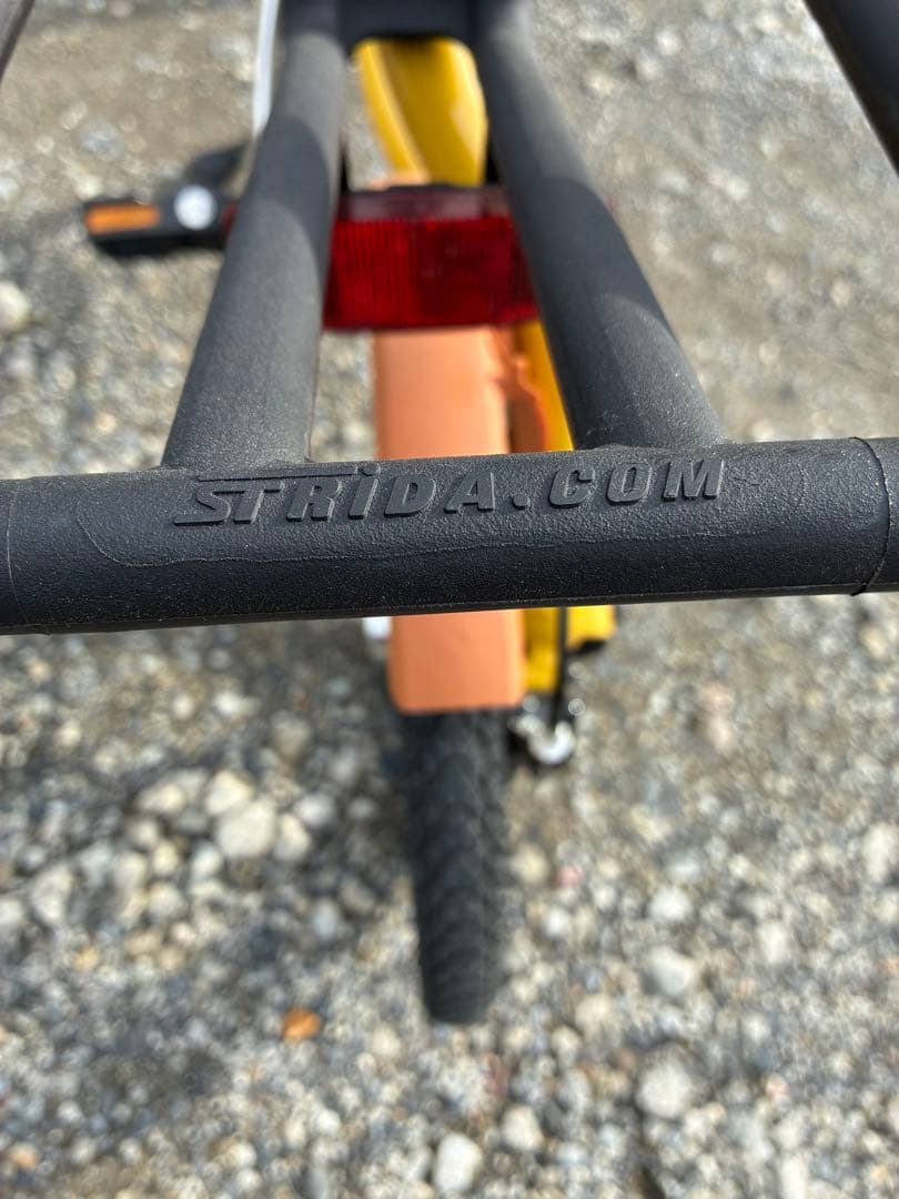 送料込　ストライダ　自転車　イエロー　美品　strida5