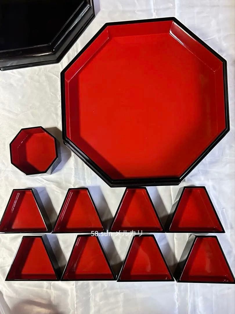 八角トゥンダーブン（東道盆）　琉球漆器