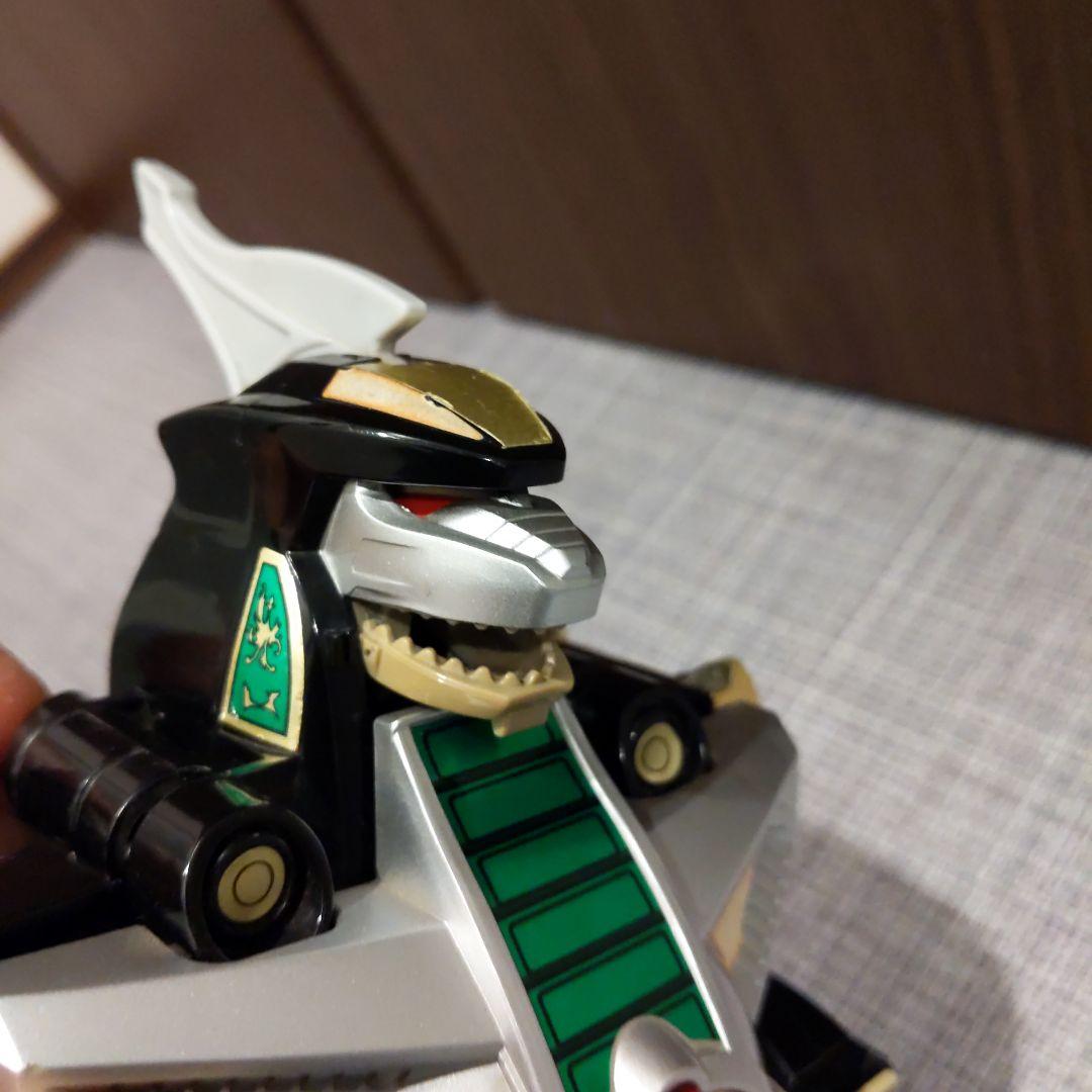 恐竜型ロボット フィギュア