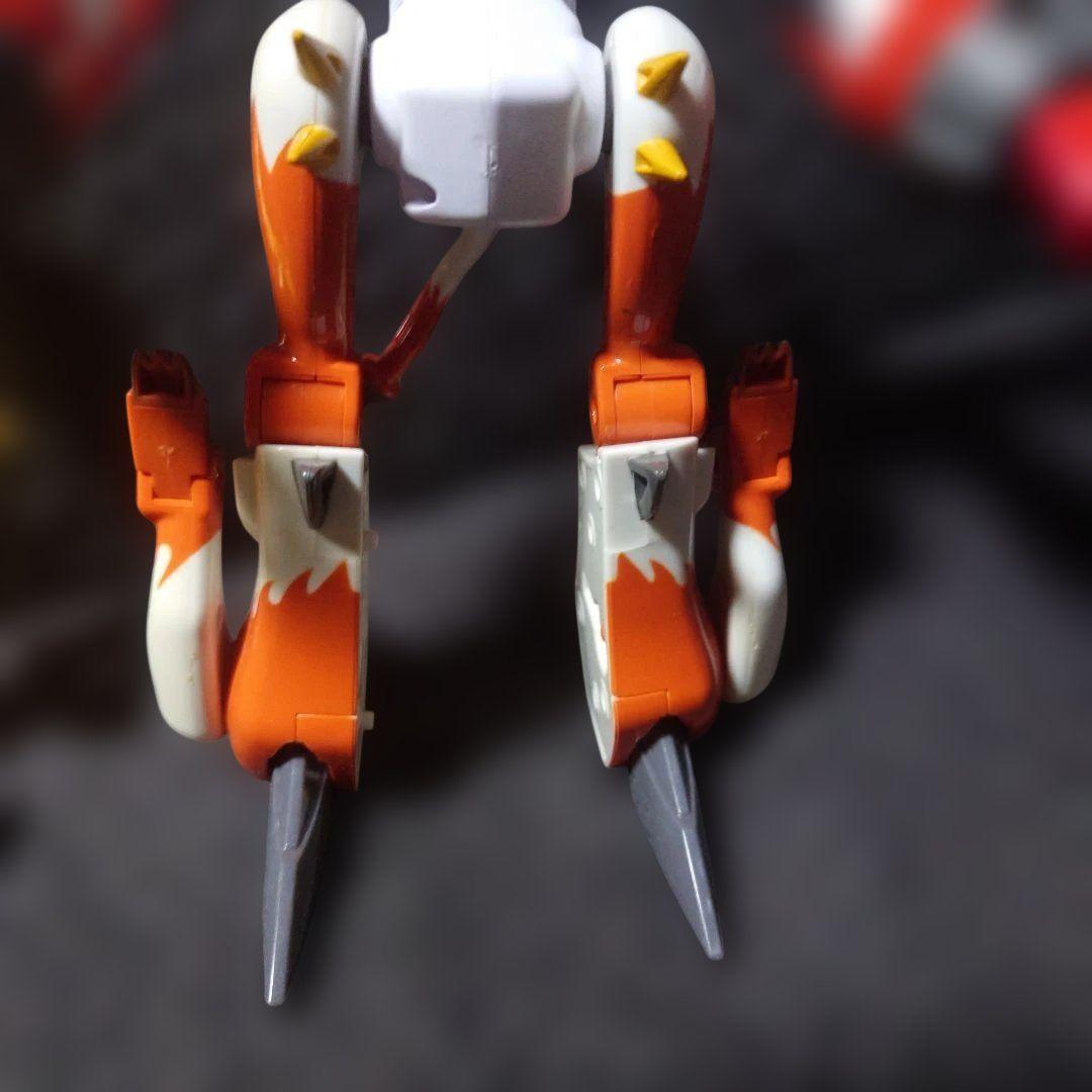 デジモンクロスウォーズ　シャウトモン等　フィギュア