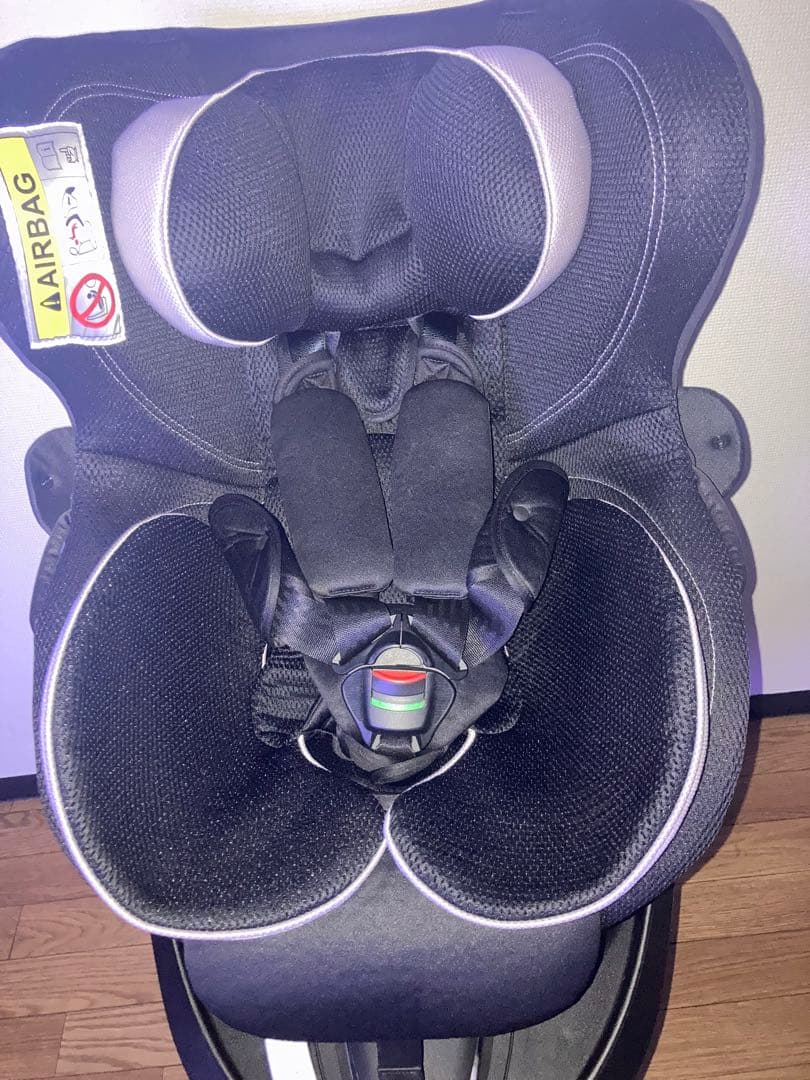 エールベベ⭐️【最高位】クルット4s グランス　チャイルドシートプラチナブラック
