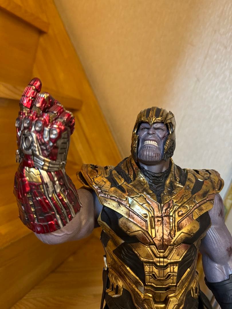 ホットトイズ】サノス バトルダメージ版(ムービーマスターピース) 極美