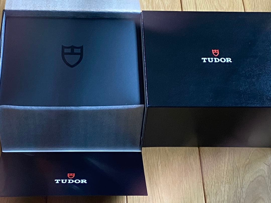 TUDOR Black Bay ブラックベイ54