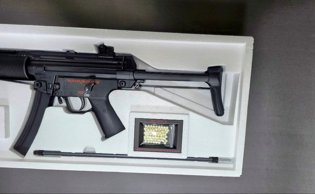何故値下げ ほぼ新品 東京マルイ スタンダード電動ガン H&K MP5 SD6
