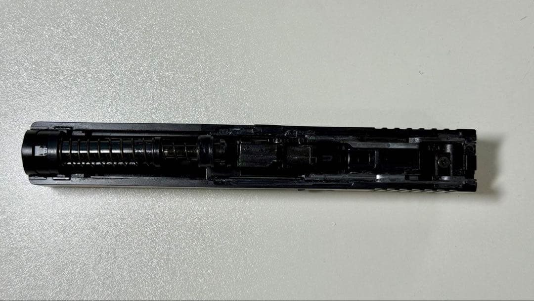 【東京マルイ】GLOCK 17 Gen 4 9x19 ハンドガン マガジン3本付