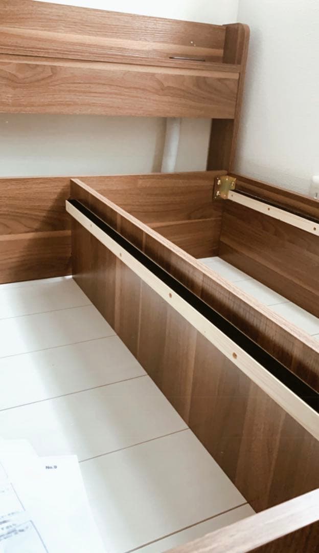 シングル コンセント付きベッドフレーム ブラウン＋マットレス付き