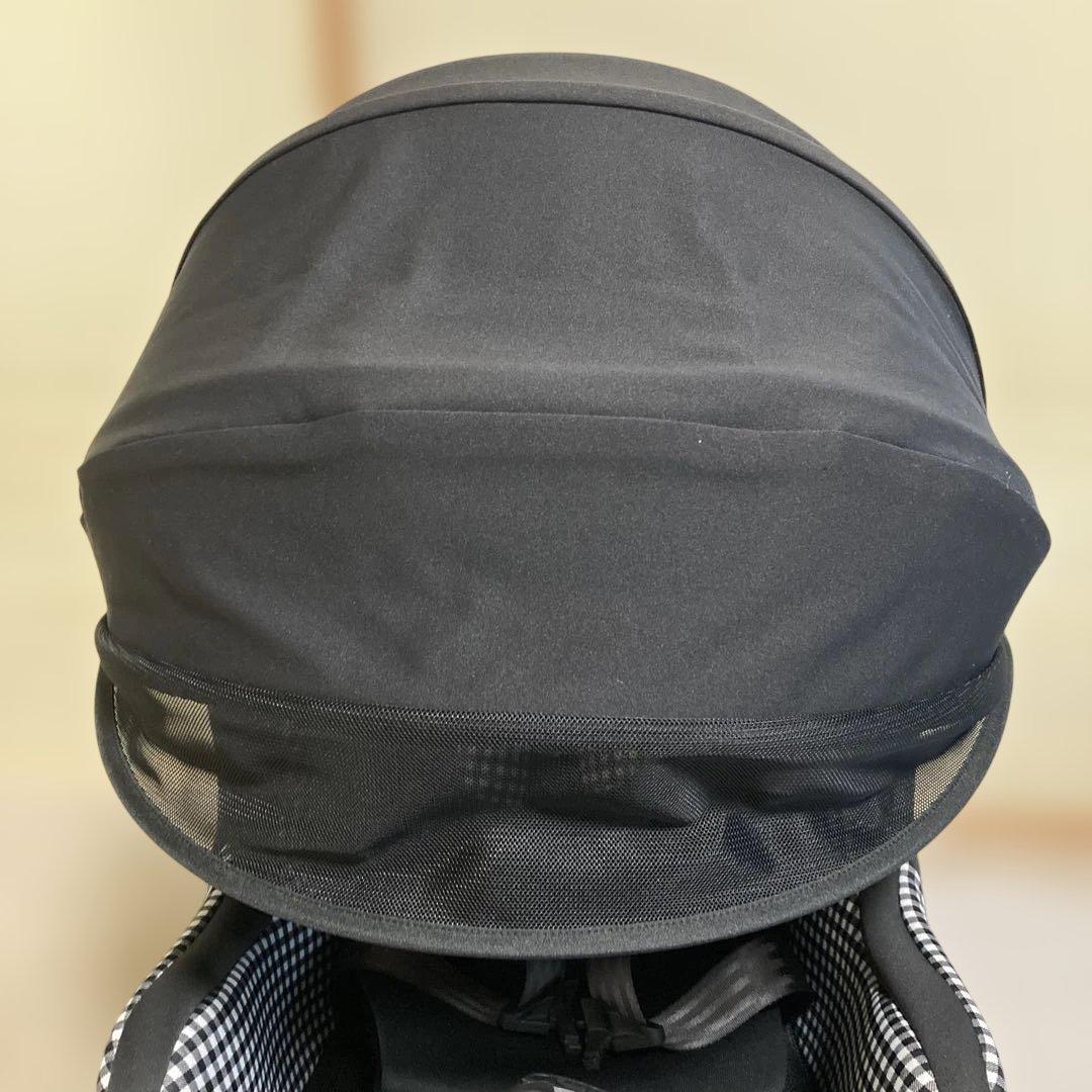 美品　Joie 車用チャイルドシート ブラック/チェック柄