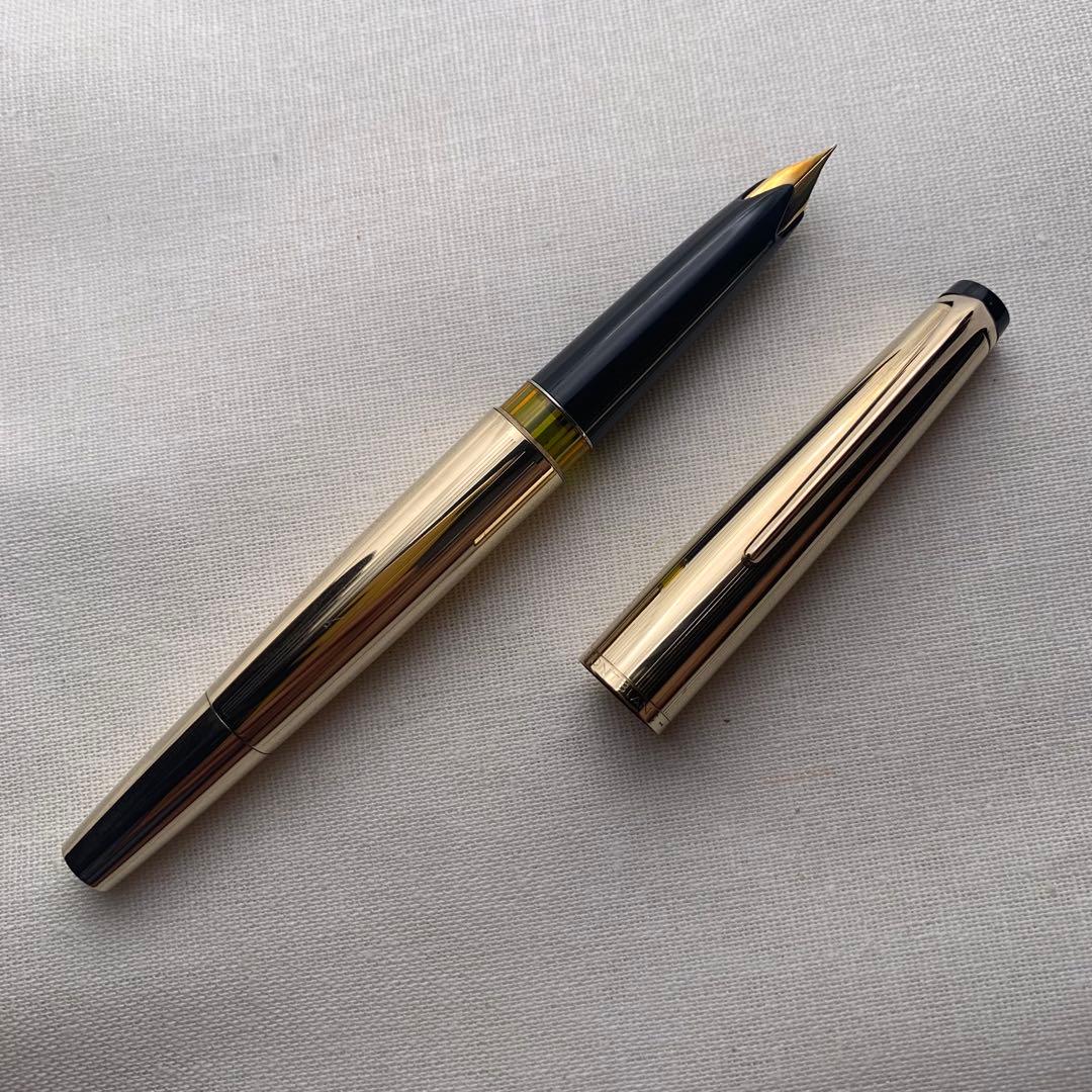 良品】モンブラン マイスターシュテュック no.82 18C 2桁シリーズ