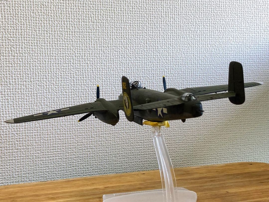 ハセガワ 1/72 B-25 飛行状態完成品 模型・プラモデル