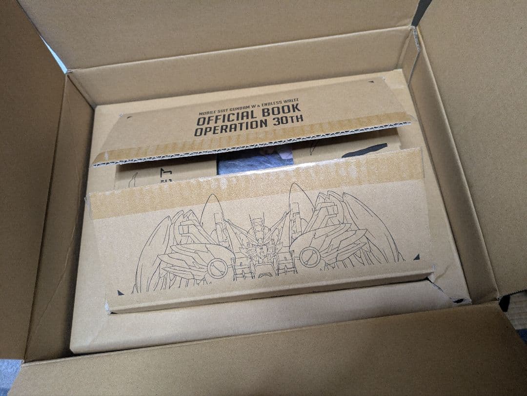 『新機動戦記ガンダムW＆Endless Waltz』30周年オフィシャルブック