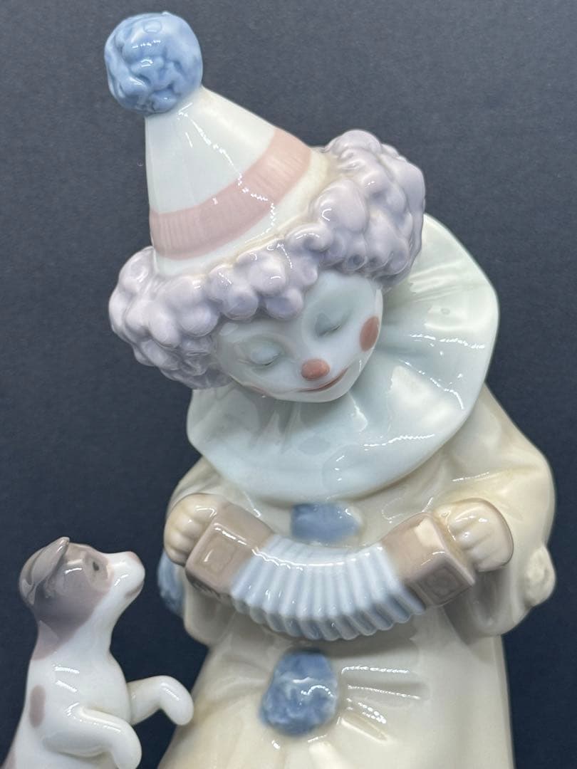 LLADRO リヤドロ アコーディオンを持つピエロ 陶器人形