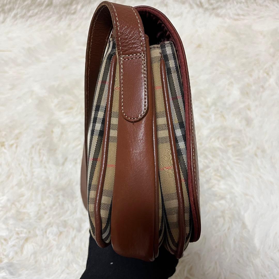 Burberry ノバチェック ブラウンレザー ショルダーバッグ