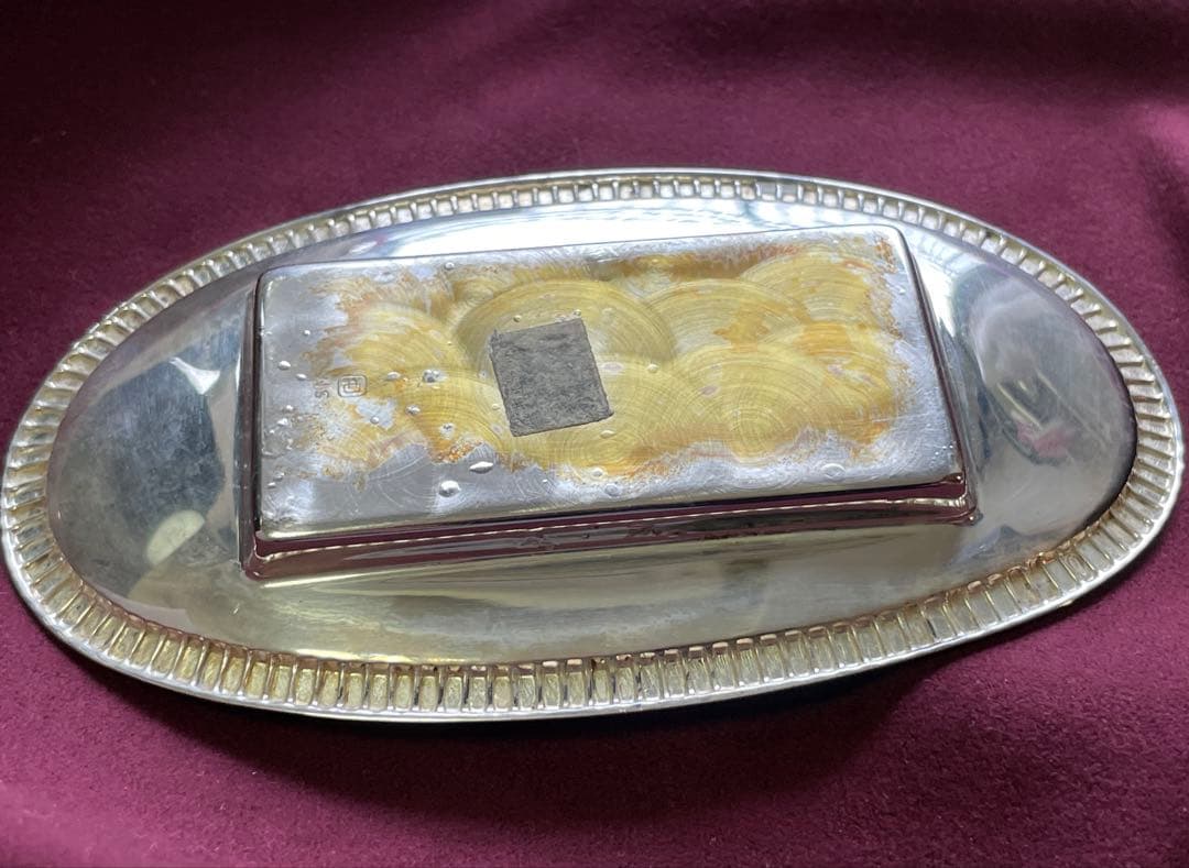 Hroar Prydz シルバーとギロシェエナメルガラス製ソルト&ペーパー