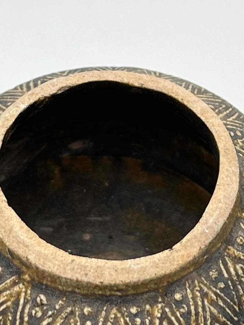 北宋時代 青磁 天目吉州窯菱格紋刻花茶入壺 蓋付き 茶入