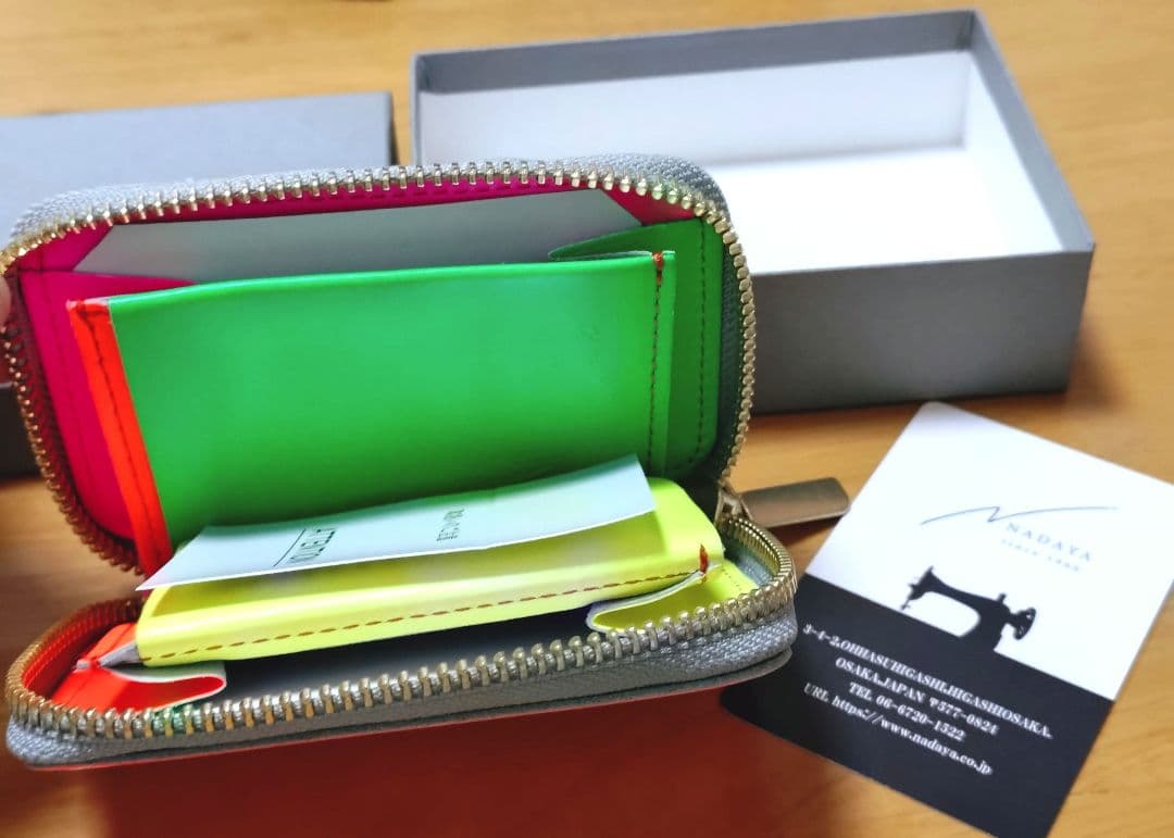 ★新品未使用★NADAYA 本革 コンパクト財布 人気色 CRAZY