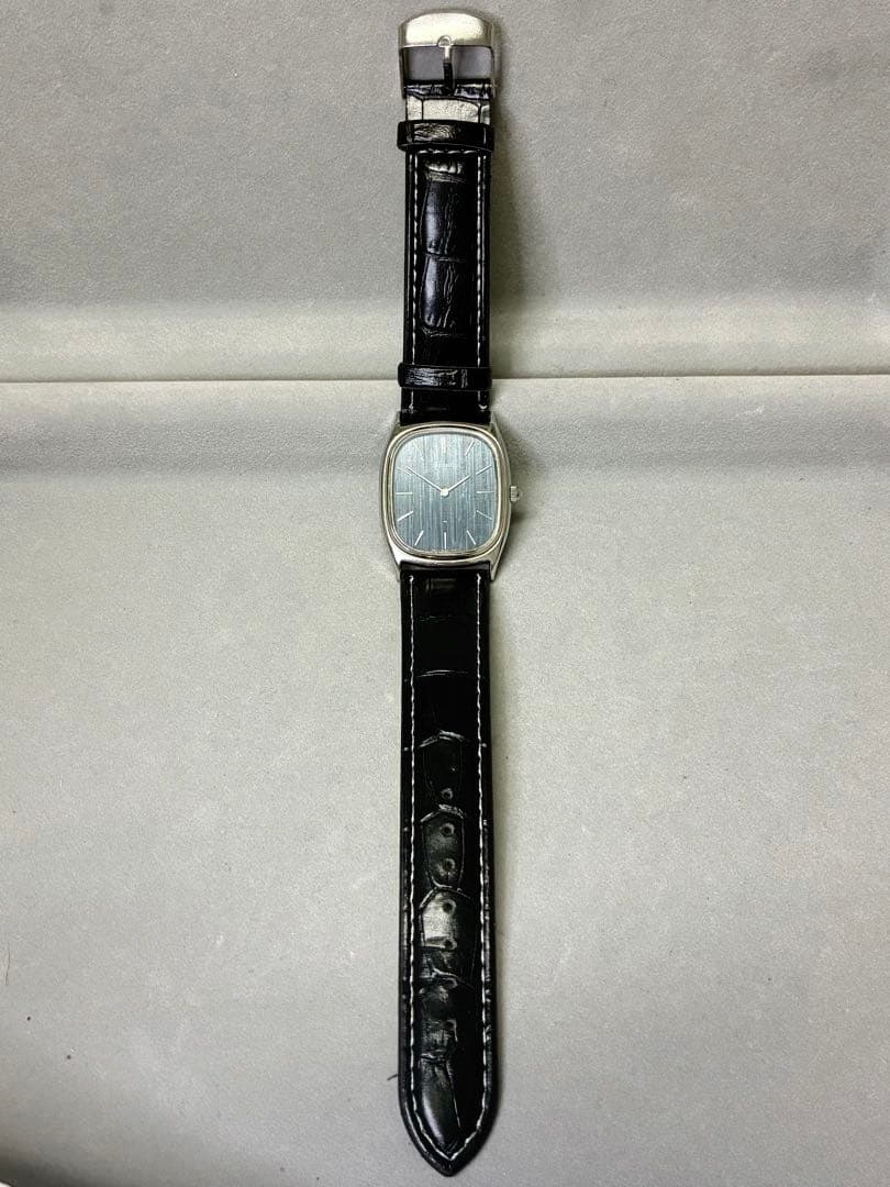 希少1975年製 手巻き時計 稼働 SEIKO シャリオ青文字盤 新品ベルト