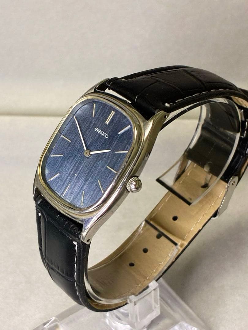 希少1975年製 手巻き時計 稼働 SEIKO シャリオ青文字盤 新品ベルト