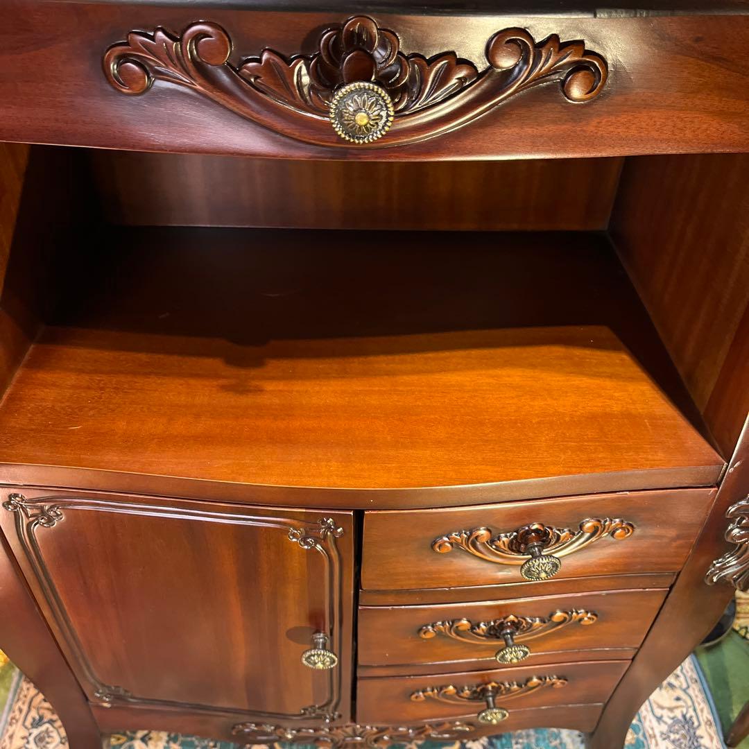 レザートップ 猫脚 アクセントホールキャビネット