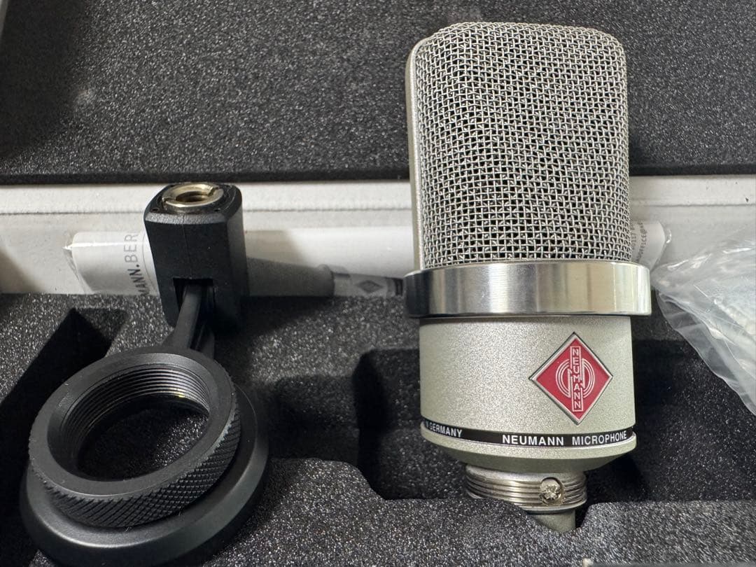 Neumann TLM 102 ノイマン　コンデンサーマイク　【正規品】