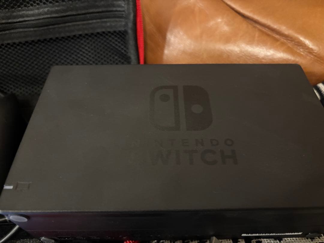 【2023年購入】Nintendo Switch 本体 グレー/レッド Joy