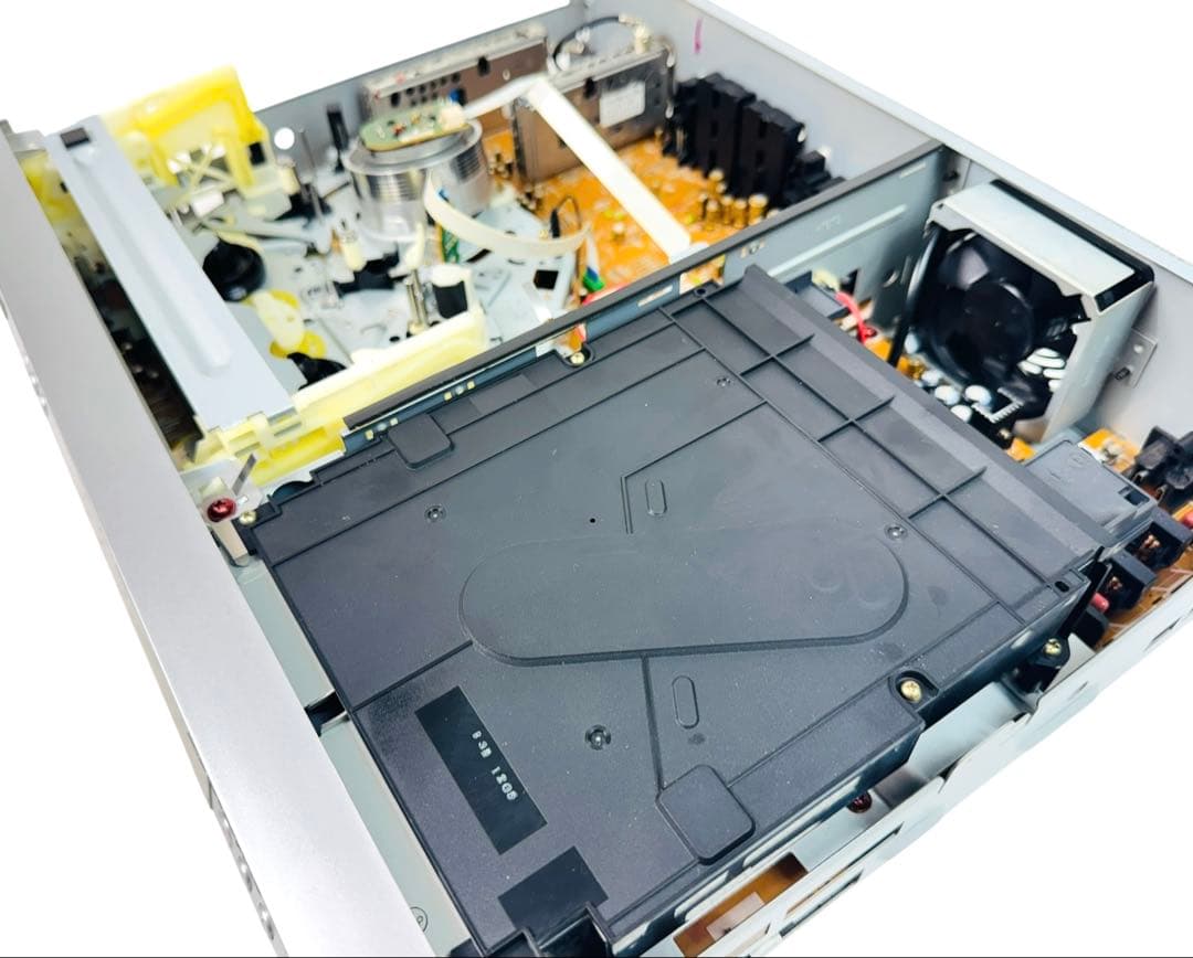 パナソニック ダビング機能付 VHS一体型 DVDレコーダー DMR-E70V