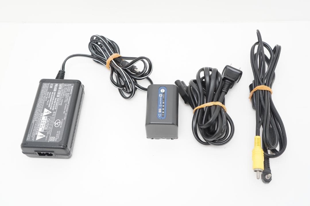 ＜動作品＞Sony DCR-TRV22 Mini-DV　ビデオカメラ