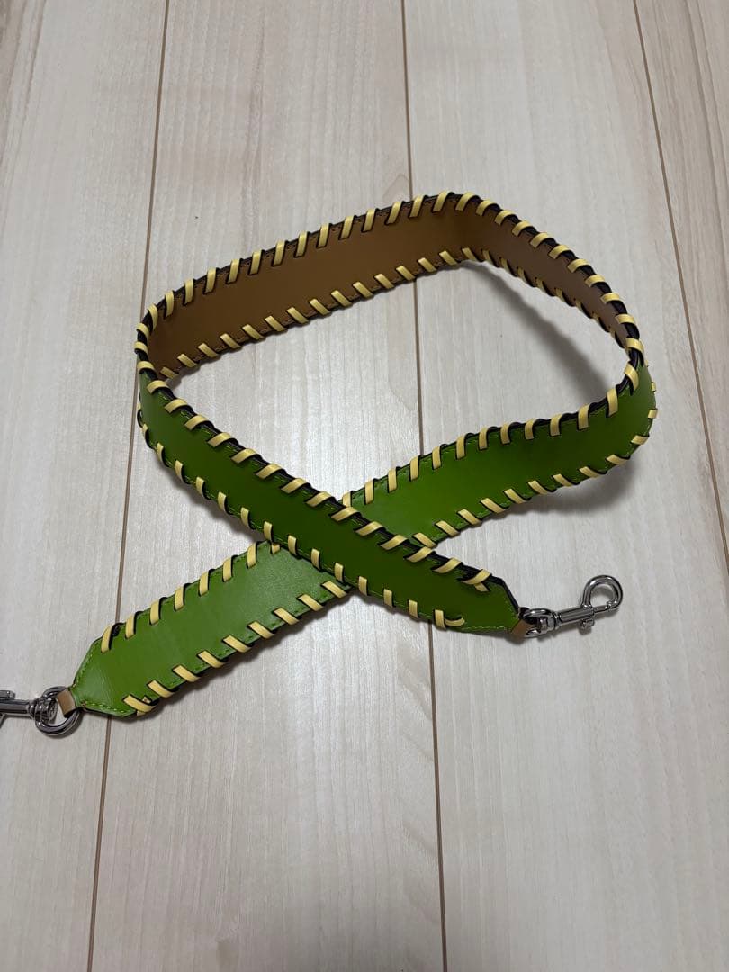 週末までの値下げ‼︎トリーバーチ　ショルダーバック