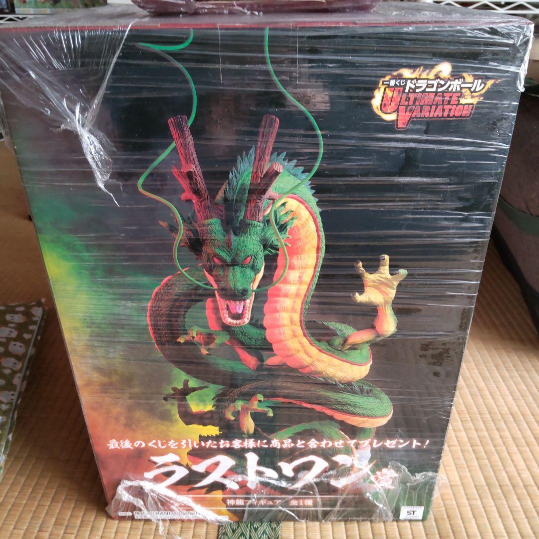 バンダイ ドラゴンボール シェンロン フィギュア