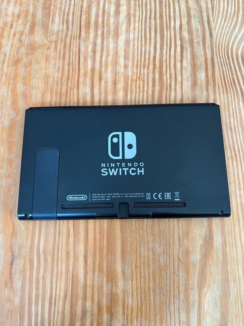 ニンテンドースイッチ　美品　Nintendo Switch ディズニーケース付き
