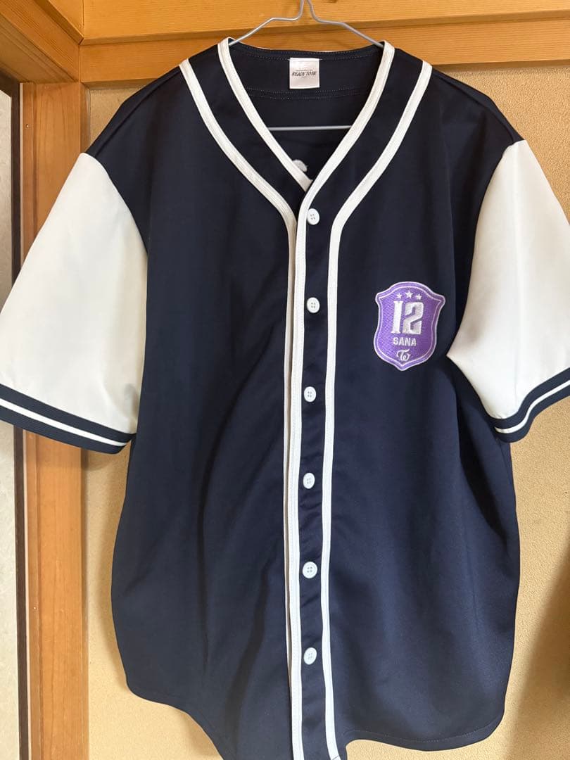 TWICE サナ ユニフォーム twice サナ ユニフォーム 商品詳細ページ