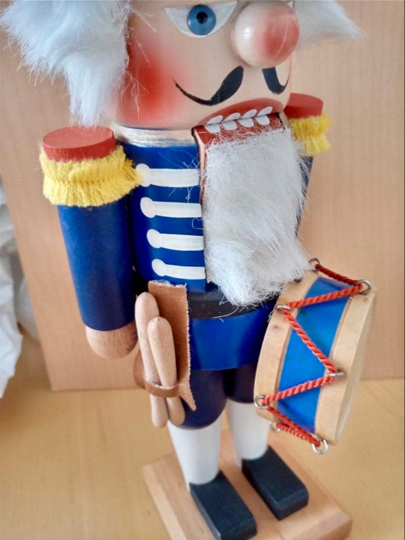 ドイツ くるみ割り人形 シュタインバッハ ザイフェン 太鼓 クリスマス