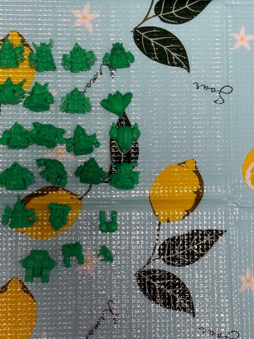 ガン消し　SDガンダム　緑色