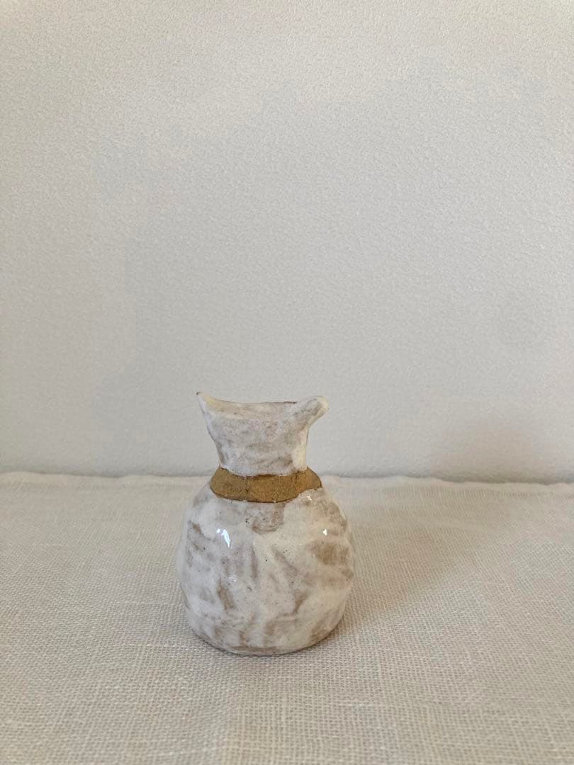 【未使用】小菅幸子さん　陶人形　ネコ　パン