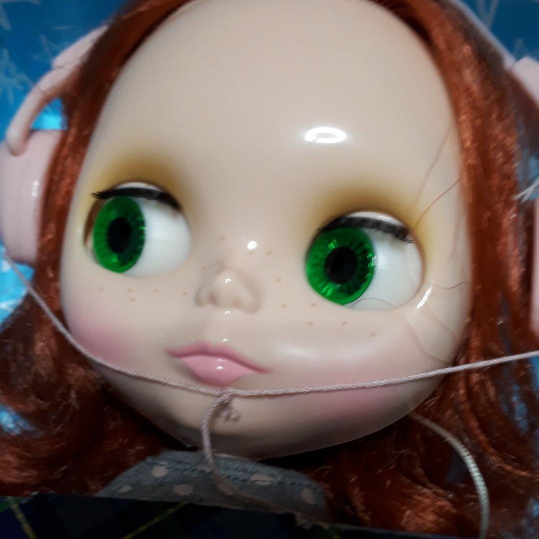 ブライスドールヘッドフォン付き