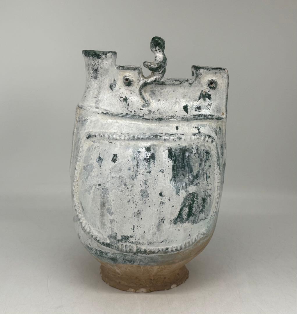 中国　緑釉壺　銀化　古陶器　送料込み250703