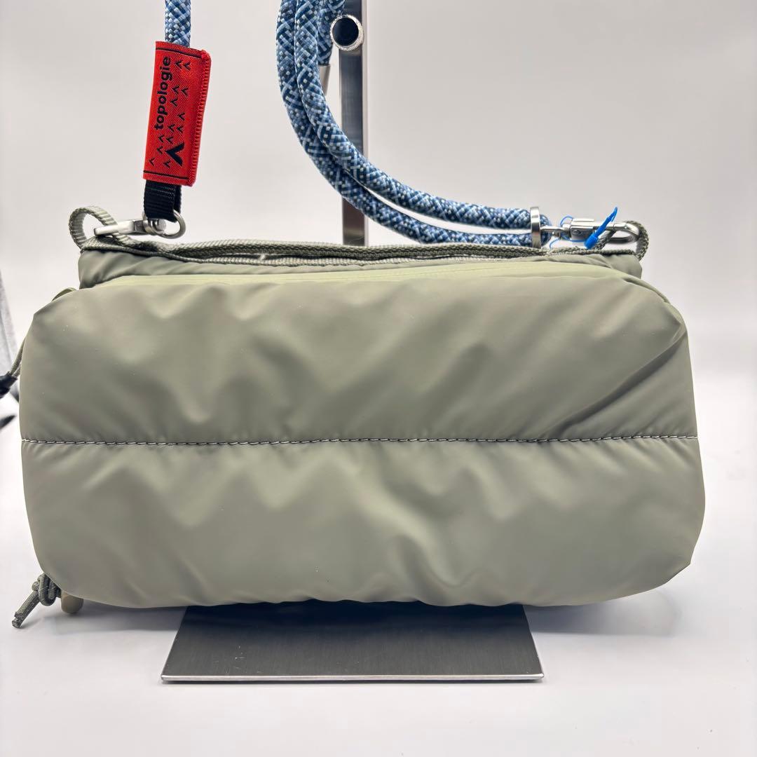 topologie グレー サコッシュ